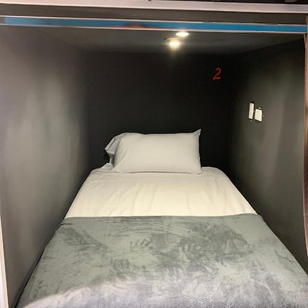 אנטיגואה גואטמלה One Day Trip Hostel מראה חיצוני תמונה